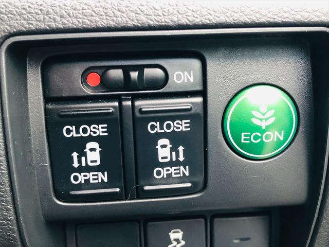 オデッセイ アブソルート 両側パワースライドドア 前後ドライブレコーダー 純正ナビ DVD Bluetooth ETC バックカメラ 3列シート プッシュスタート スマートキー LEDヘッドライト フォグランプ 純正17AW(57枚目)