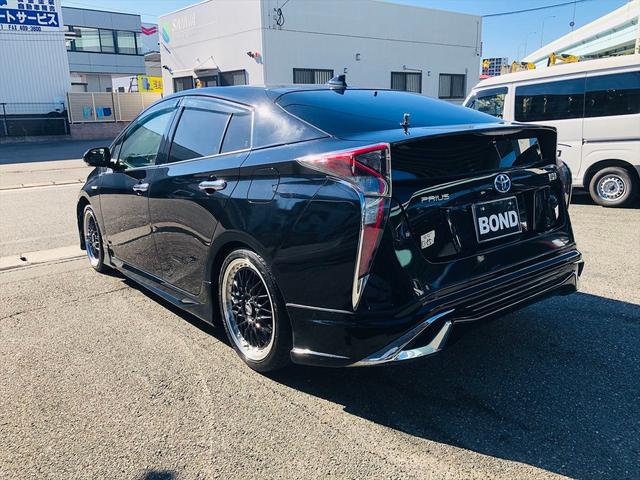 プリウス S モデリスタエアロ 車高調 社外18インチアルミホイール 純正ナビ フルセグTV DVD ETC バックカメラ プッシュスタート スマートキー LEDヘッドライト フォグランプ シャークアンテナ(40枚目)