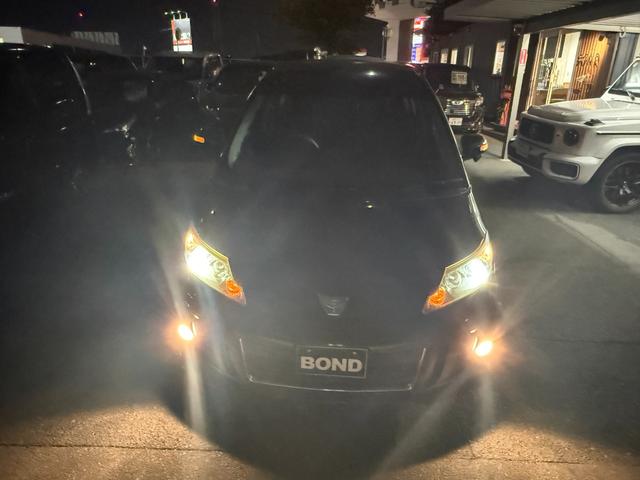 エスティマ アエラス　後席モニター　両側パワースライドドア　純正ＨＤＤナビ　フルセグＴＶ　ＤＶＤ　Ｂｌｕｅｔｏｏｔｈ　ＥＴＣ　バックカメラ　プッシュスタート　スマートキー　オットマン　ＨＩＤヘッドライト　純正１８ＡＷ（6枚目）