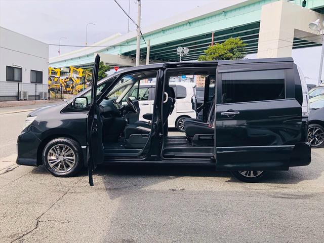 セレナ ライダー　Ｓ－ハイブリッド　後席モニター　両側パワースライドドア　純正ナビ　フルセグＴＶ　ＤＶＤ　ＥＴＣ　バックカメラ　プッシュスタート　スマートキー　キーレスエントリー　ＬＥＤヘッドライト　フォグランプ　純正１６ＡＷ（36枚目）