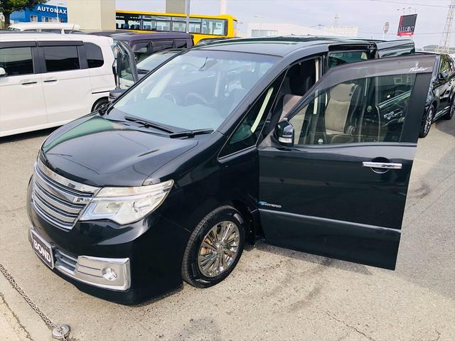 セレナ ライダー　Ｓ－ハイブリッド　後席モニター　両側パワースライドドア　純正ナビ　フルセグＴＶ　ＤＶＤ　ＥＴＣ　バックカメラ　プッシュスタート　スマートキー　キーレスエントリー　ＬＥＤヘッドライト　フォグランプ　純正１６ＡＷ（37枚目）