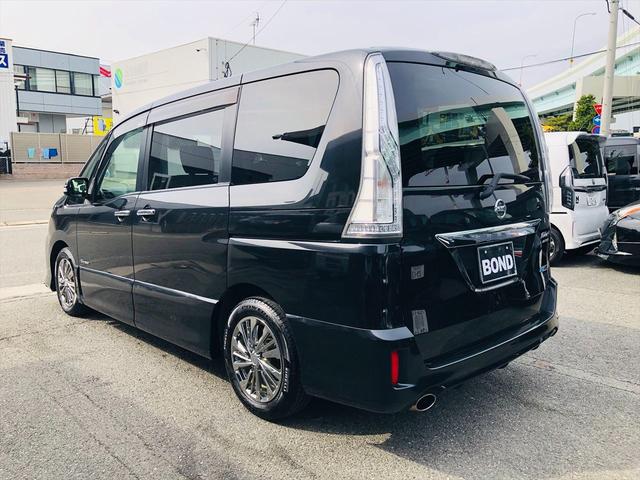 セレナ ライダー　Ｓ－ハイブリッド　後席モニター　両側パワースライドドア　純正ナビ　フルセグＴＶ　ＤＶＤ　ＥＴＣ　バックカメラ　プッシュスタート　スマートキー　キーレスエントリー　ＬＥＤヘッドライト　フォグランプ　純正１６ＡＷ（41枚目）