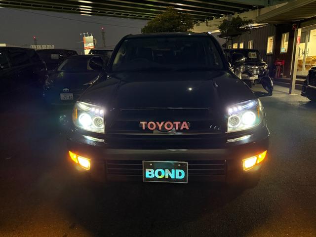 ハイラックスサーフ SSR-X リフトアップ 社外17インチアルミホイール 社外ナビ DVD ETC バックカメラ キーレスエントリー 電動格納ミラー 社外HIDヘッドライト フォグランプ 盗難防止システム 衝突安全ボディ(31枚目)