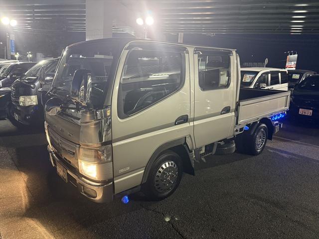 キャンター ダブルキャブロング全低床 最大積載量1500Kg 原動機の型式4P10 社外オーディオ CD キーレスエントリー ベンチシート フォグランプ 電動格納ミラー 全低床 Ad Blue パワーウインドウ パワーステアリング(7枚目)