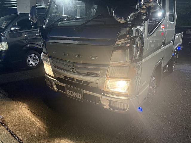 キャンター ダブルキャブロング全低床 最大積載量1500Kg 原動機の型式4P10 社外オーディオ CD キーレスエントリー ベンチシート フォグランプ 電動格納ミラー 全低床 Ad Blue パワーウインドウ パワーステアリング(33枚目)