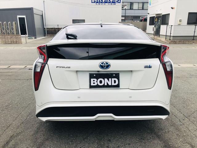 プリウス Aツーリングセレクション TRDエアロ ローダウン 社外18インチアルミホイール 社外ナビ フルセグTV DVD ETC バックカメラ プッシュスタート スマートキー シートヒーター ドライブレコーダー LEDヘッドライト(13枚目)