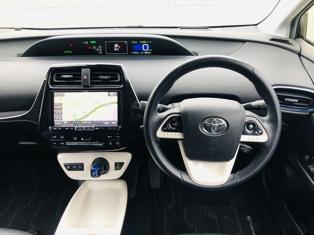 プリウス Aツーリングセレクション TRDエアロ ローダウン 社外18インチアルミホイール 社外ナビ フルセグTV DVD ETC バックカメラ プッシュスタート スマートキー シートヒーター ドライブレコーダー LEDヘッドライト(16枚目)