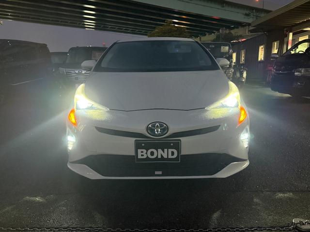 プリウス Aツーリングセレクション TRDエアロ ローダウン 社外18インチアルミホイール 社外ナビ フルセグTV DVD ETC バックカメラ プッシュスタート スマートキー シートヒーター ドライブレコーダー LEDヘッドライト(31枚目)