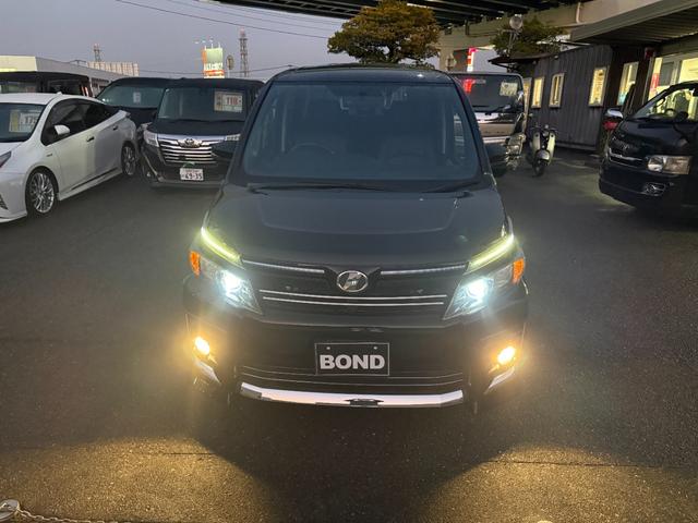 ヴォクシー ＺＳ　後席モニター　パワースライドドア　９インチ純正ナビ　フルセグＴＶ　ＤＶＤ　Ｂｌｕｅｔｏｏｔｈ　ＥＴＣ　バックカメラ　プッシュスタート　スマートキー　３列シート　ＬＥＤヘッドライト　フォグランプ（31枚目）