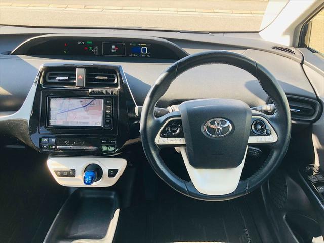 プリウス Sセーフティプラス モデリスタエアロ 純正ナビ DVD Bluetooth ETC バックカメラ プッシュスタート スマートキー キーレスエントリー LEDヘッドライト フォグランプ 純正15インチアルミホイール(51枚目)