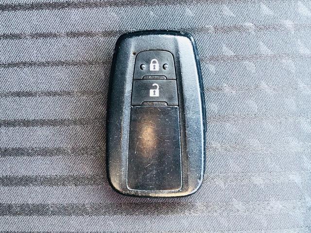 プリウス Sセーフティプラス モデリスタエアロ 純正ナビ DVD Bluetooth ETC バックカメラ プッシュスタート スマートキー キーレスエントリー LEDヘッドライト フォグランプ 純正15インチアルミホイール(55枚目)