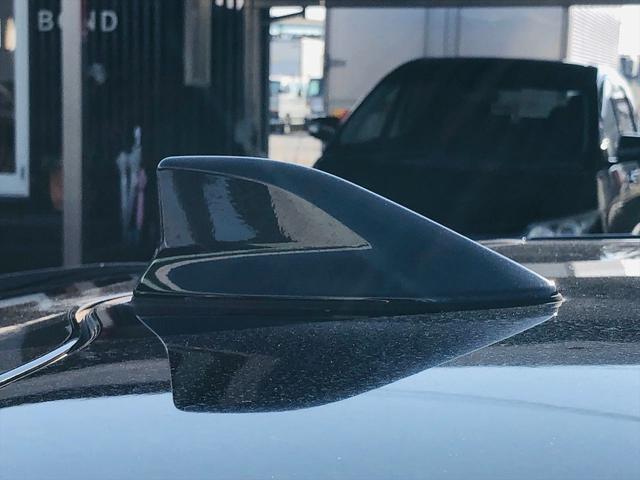 プリウス Sセーフティプラス モデリスタエアロ 純正ナビ DVD Bluetooth ETC バックカメラ プッシュスタート スマートキー キーレスエントリー LEDヘッドライト フォグランプ 純正15インチアルミホイール(60枚目)