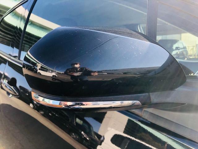 プリウス Sセーフティプラス モデリスタエアロ 純正ナビ DVD Bluetooth ETC バックカメラ プッシュスタート スマートキー キーレスエントリー LEDヘッドライト フォグランプ 純正15インチアルミホイール(73枚目)