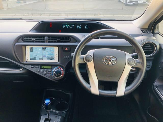 アクア G 純正ナビ DVD ETC バックカメラ プッシュスタート スマートキー キーレスエントリー 電動格納ミラー 衝突安全ボディ アイドリングストップ 運転席・助手席エアバック(51枚目)