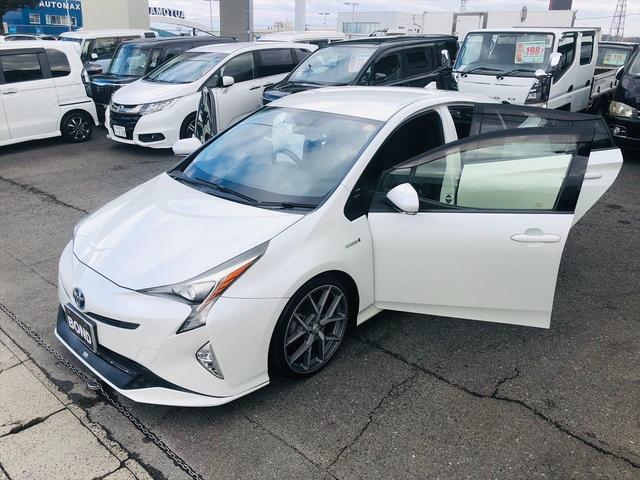 プリウス S TRDエアロ ローダウン 社外19インチアルミホイール 9インチ純正ナビ フルセグ DVD Bluetooth ETC バックカメラ プッシュスタート スマートキー LEDヘッドライト フォグランプ(37枚目)