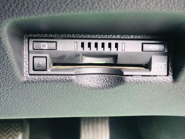 プリウス S TRDエアロ ローダウン 社外19インチアルミホイール 9インチ純正ナビ フルセグ DVD Bluetooth ETC バックカメラ プッシュスタート スマートキー LEDヘッドライト フォグランプ(57枚目)