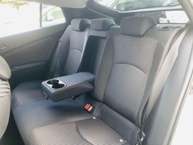 プリウス S TRDエアロ ローダウン 社外19インチアルミホイール 9インチ純正ナビ フルセグ DVD Bluetooth ETC バックカメラ プッシュスタート スマートキー LEDヘッドライト フォグランプ(64枚目)