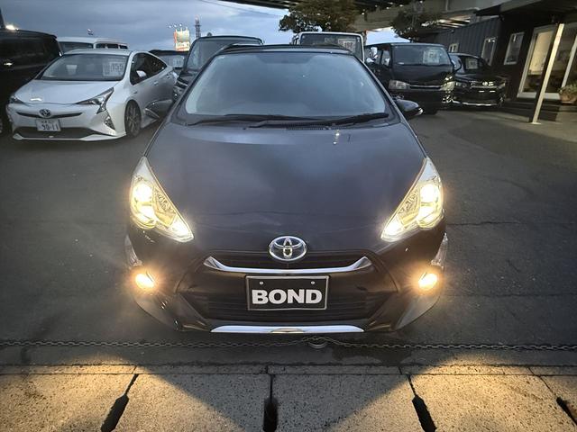 アクア S 純正ナビ フルセグTV DVD Bluetooth ETC バックカメラ プッシュスタート スマートキー キーレスエントリー シャークアンテナ フォグランプ 電動格納ミラー 衝突安全ボディ(8枚目)