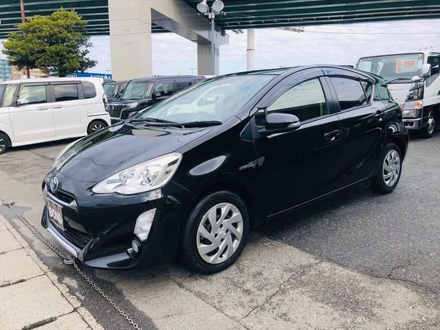 アクア S 純正ナビ フルセグTV DVD Bluetooth ETC バックカメラ プッシュスタート スマートキー キーレスエントリー シャークアンテナ フォグランプ 電動格納ミラー 衝突安全ボディ(39枚目)