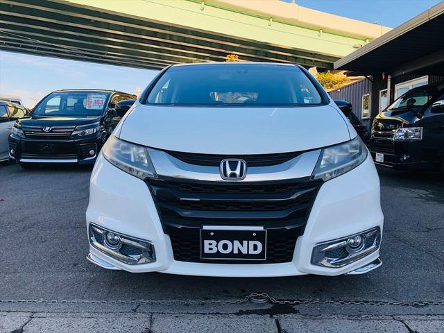 オデッセイ アブソルート　両側パワースライドドア　社外９インチナビ　ＤＶＤ　Ｂｌｕｅｔｏｏｔｈ　ＥＴＣ　プッシュスタート　スマートキー　キーレスエントリー　オットマン　ＬＥＤヘッドライト　フォグランプ　純正１８ＡＷ（38枚目）