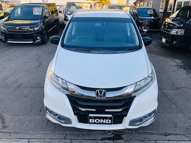 オデッセイ アブソルート　両側パワースライドドア　社外９インチナビ　ＤＶＤ　Ｂｌｕｅｔｏｏｔｈ　ＥＴＣ　プッシュスタート　スマートキー　キーレスエントリー　オットマン　ＬＥＤヘッドライト　フォグランプ　純正１８ＡＷ（49枚目）