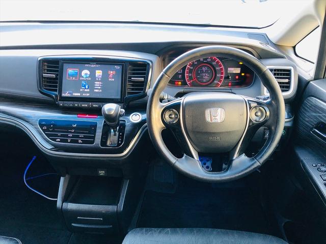 オデッセイ アブソルート　両側パワースライドドア　社外９インチナビ　ＤＶＤ　Ｂｌｕｅｔｏｏｔｈ　ＥＴＣ　プッシュスタート　スマートキー　キーレスエントリー　オットマン　ＬＥＤヘッドライト　フォグランプ　純正１８ＡＷ（51枚目）