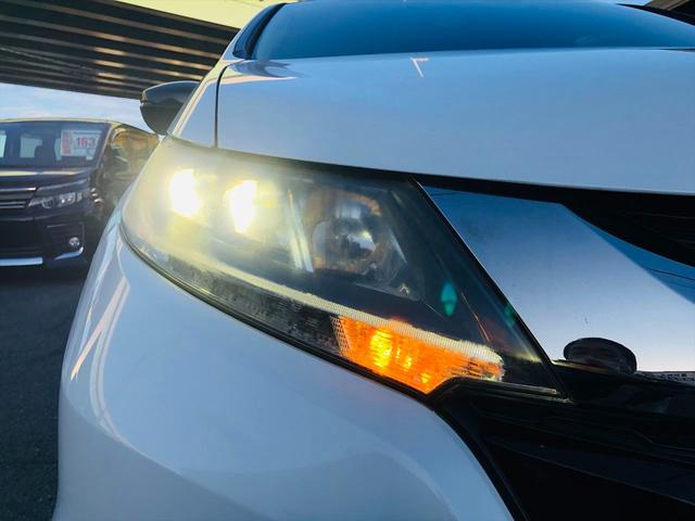 オデッセイ アブソルート　両側パワースライドドア　社外９インチナビ　ＤＶＤ　Ｂｌｕｅｔｏｏｔｈ　ＥＴＣ　プッシュスタート　スマートキー　キーレスエントリー　オットマン　ＬＥＤヘッドライト　フォグランプ　純正１８ＡＷ（72枚目）