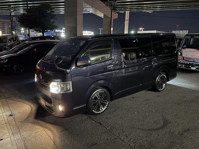 ハイエースバン ロングスーパーＧＬ　両側パワースライドドア　ドライブレコーダー　社外ナビ　ＤＶＤ　Ｂｌｕｅｔｏｏｔｈ　ＥＴＣ　バックカメラ　プッシュスタート　スマートキー　ＬＥＤヘッドライト　フォグランプ　社外１６インチアルミホイール（32枚目）