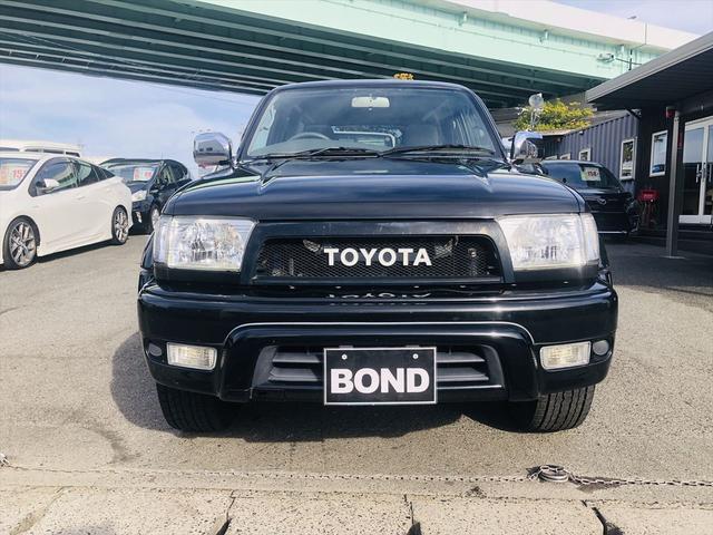 ハイラックスサーフ ＳＳＲ－Ｘ　サンルーフ　４ＷＤ　社外ナビ　フルセグＴＶ　ＤＶＤ　Ｂｌｕｅｔｏｏｔｈ　ＥＴＣ　キーレスエントリー　リアパワーウインドウ　社外１６インチアルミホイール　電動格納ミラー　フルフラットシート（12枚目）