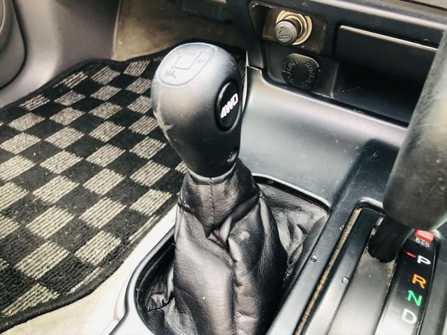 ハイラックスサーフ ＳＳＲ－Ｘ　サンルーフ　４ＷＤ　社外ナビ　フルセグＴＶ　ＤＶＤ　Ｂｌｕｅｔｏｏｔｈ　ＥＴＣ　キーレスエントリー　リアパワーウインドウ　社外１６インチアルミホイール　電動格納ミラー　フルフラットシート（56枚目）