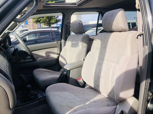 ハイラックスサーフ ＳＳＲ－Ｘ　サンルーフ　４ＷＤ　社外ナビ　フルセグＴＶ　ＤＶＤ　Ｂｌｕｅｔｏｏｔｈ　ＥＴＣ　キーレスエントリー　リアパワーウインドウ　社外１６インチアルミホイール　電動格納ミラー　フルフラットシート（64枚目）