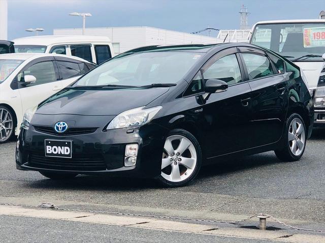 プリウス Ｓツーリングセレクション　純正ＨＤＤナビ　フルセグＴＶ　ＤＶＤ　Ｂｌｕｅｔｏｏｔｈ　ＥＴＣ　バックカメラ　プッシュスタート　スマートキー　キーレスエントリー　ＬＥＤヘッドライト　フォグランプ　純正１７インチアルミホイール（35枚目）