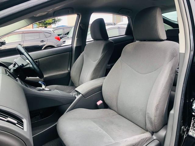 プリウス Ｓツーリングセレクション　純正ＨＤＤナビ　フルセグＴＶ　ＤＶＤ　Ｂｌｕｅｔｏｏｔｈ　ＥＴＣ　バックカメラ　プッシュスタート　スマートキー　キーレスエントリー　ＬＥＤヘッドライト　フォグランプ　純正１７インチアルミホイール（69枚目）