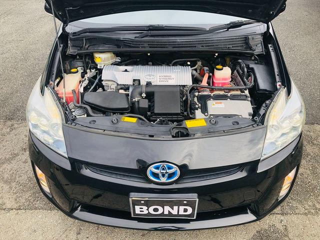 プリウス Ｓツーリングセレクション　純正ＨＤＤナビ　フルセグＴＶ　ＤＶＤ　Ｂｌｕｅｔｏｏｔｈ　ＥＴＣ　バックカメラ　プッシュスタート　スマートキー　キーレスエントリー　ＬＥＤヘッドライト　フォグランプ　純正１７インチアルミホイール（71枚目）