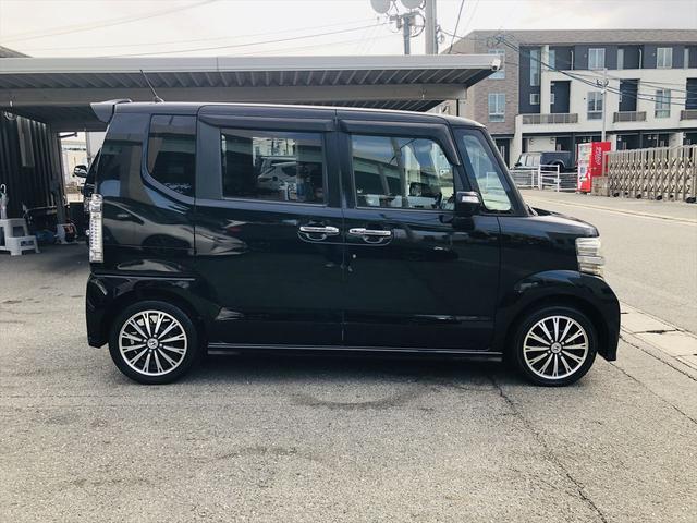 Ｎ－ＢＯＸカスタム Ｇ・ターボパッケージ　両側パワースライドドア　社外ナビ　ＤＶＤ　Ｂｌｕｅｔｏｏｔｈ　ＥＴＣ　プッシュスタート　スマートキー　キーレスエントリー　ＨＩＤヘッドライト　フォグランプ　純正１５インチアルミホイール　パドルシフト（15枚目）