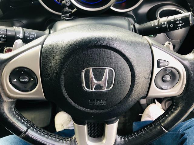 Ｎ－ＢＯＸカスタム Ｇ・ターボパッケージ　両側パワースライドドア　社外ナビ　ＤＶＤ　Ｂｌｕｅｔｏｏｔｈ　ＥＴＣ　プッシュスタート　スマートキー　キーレスエントリー　ＨＩＤヘッドライト　フォグランプ　純正１５インチアルミホイール　パドルシフト（60枚目）