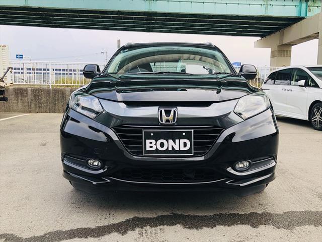 ヴェゼル ハイブリッドＺ　社外ナビ　フルセグＴＶ　ＤＶＤ　Ｂｌｕｅｔｏｏｔｈ　ＥＴＣ　バックカメラ　プッシュスタート　スマートキー　パドルシフト　シートヒーター　ＬＥＤヘッドライト　フォグランプ　社外１８インチアルミホイール（12枚目）