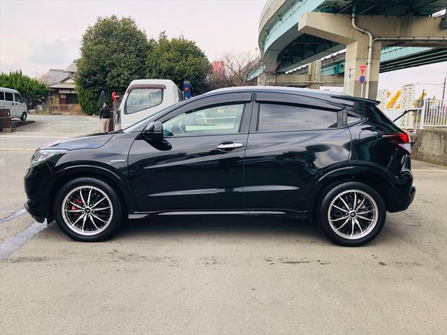 ヴェゼル ハイブリッドＺ　社外ナビ　フルセグＴＶ　ＤＶＤ　Ｂｌｕｅｔｏｏｔｈ　ＥＴＣ　バックカメラ　プッシュスタート　スマートキー　パドルシフト　シートヒーター　ＬＥＤヘッドライト　フォグランプ　社外１８インチアルミホイール（40枚目）