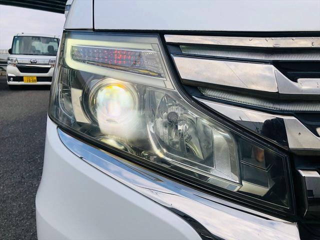 ステップワゴンスパーダ Ｚ　クールスピリット　後席モニター　両側パワースライドドア　ドライブレコーダー　純正ナビ　フルセグＴＶ　ＤＶＤ　ＥＴＣ　バックカメラ　スマートキー　ＨＩＤヘッドライト　フォグランプ　純正１７インチアルミホイール（75枚目）