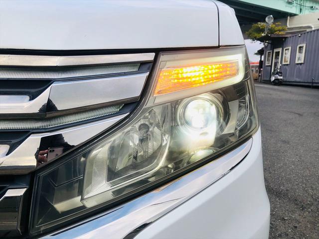 ステップワゴンスパーダ Ｚ　クールスピリット　後席モニター　両側パワースライドドア　ドライブレコーダー　純正ナビ　フルセグＴＶ　ＤＶＤ　ＥＴＣ　バックカメラ　スマートキー　ＨＩＤヘッドライト　フォグランプ　純正１７インチアルミホイール（76枚目）