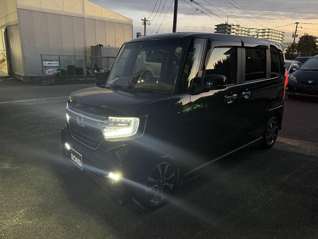 N-BOXカスタム G・Lホンダセンシング 両側パワースライドドア ドライブレコーダー 純正ナビ フルセグTV DVD Bluetooth ETC バックカメラ プッシュスタート スマートキー シートヒーター LEDヘッドライト フォグランプ(32枚目)