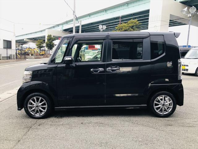 Ｎ－ＢＯＸカスタム Ｇ　ＳＳパッケージ　両側パワースライドドア　純正ナビ　フルセグＴＶ　ＤＶＤ　Ｂｌｕｅｔｏｏｔｈ　ＥＴＣ　バックカメラ　プッシュスタート　スマートキー　キーレスエントリー　ＨＩＤヘッドライト　フォグランプ　社外１４ＡＷ（14枚目）