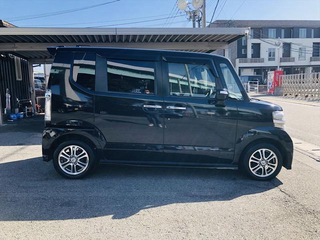 Ｎ－ＢＯＸカスタム Ｇ・Ｌパッケージ　パワースライドドア　純正ナビ　ＤＶＤ　ＥＴＣ　プッシュスタート　スマートキー　キーレスエントリー　ＨＩＤヘッドライト　フォグランプ　純正１４インチアルミホイール　ベンチシート　フルフラットシート（15枚目）