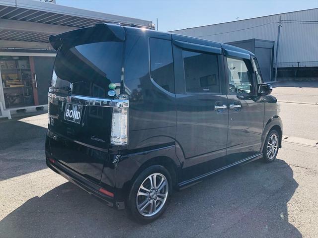 Ｎ－ＢＯＸカスタム Ｇ・Ｌパッケージ　パワースライドドア　純正ナビ　ＤＶＤ　ＥＴＣ　プッシュスタート　スマートキー　キーレスエントリー　ＨＩＤヘッドライト　フォグランプ　純正１４インチアルミホイール　ベンチシート　フルフラットシート（40枚目）