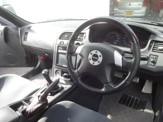 スカイライン ＧＴ－Ｒ　マフラー　車高調　１８インチアルミホイール　ナビ（10枚目）