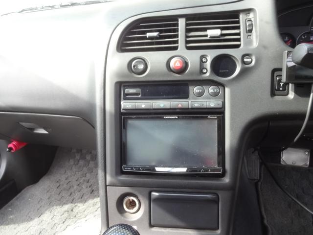 スカイライン ＧＴ－Ｒ　マフラー　車高調　１８インチアルミホイール　ナビ（12枚目）