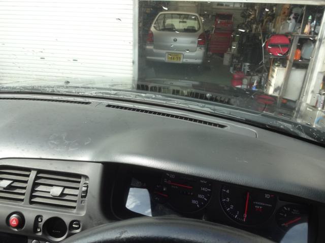 スカイライン ＧＴ－Ｒ　マフラー　車高調　１８インチアルミホイール　ナビ（21枚目）