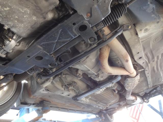 スカイライン ＧＴ－Ｒ　マフラー　車高調　１８インチアルミホイール　ナビ（39枚目）