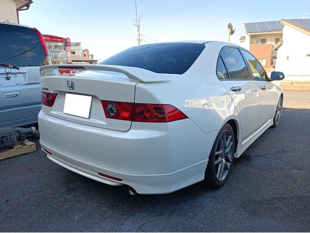 アコード ユーロＲ　ＴＥＩＮ車高調　レカロシート　アルミホイール　ＥＴＣ（4枚目）