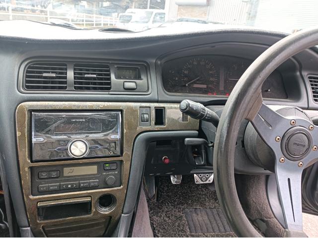 チェイサー ツアラーＶ　黒全塗装　ＭＴ載せ替え　車高調　マフラー　ホイール　前置きインタークーラー　追加メーター　デフ（9枚目）